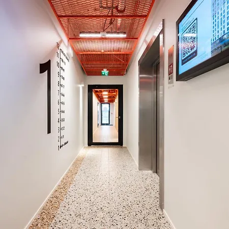 With Gym, Parking, Coworking Apartament *